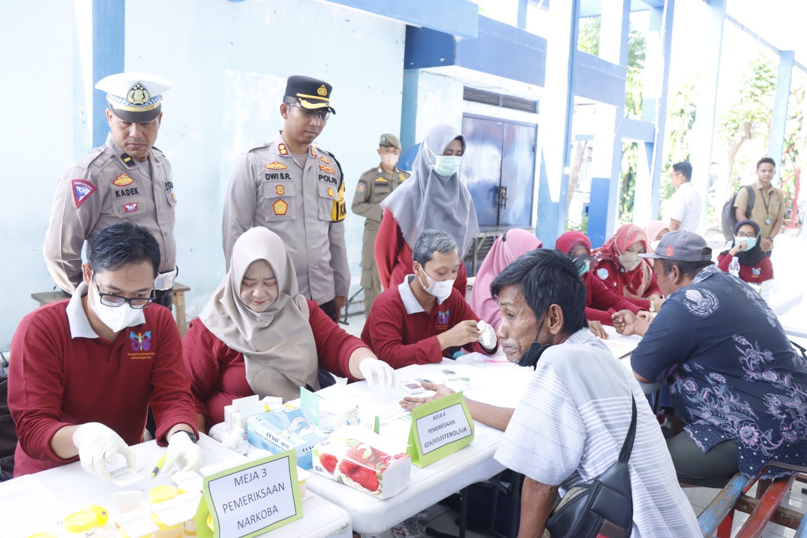 Jelang Nataru Polres Situbondo Bersama Dishub Tes Urine Sopir Dan Cek