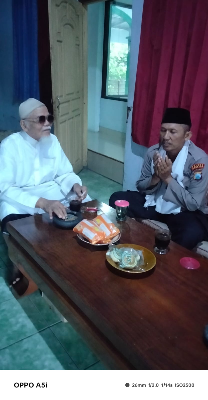 Kapolsek Karas polres Magetan AKP Danang RW, Silaturahmi di KH. Sholeh, Desa Kuwon, Kec. Karas, Kab. Magetan