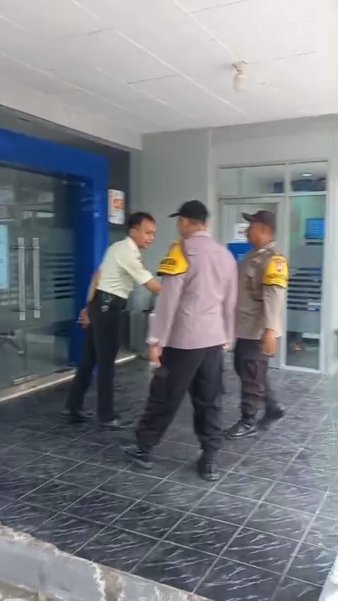 Antisipasi Gangguan Kamtibmas, Polsek Nguntoronadi Laksanakan Patroli di Objek Vital Bank BRI Unit Nguntoronadi
