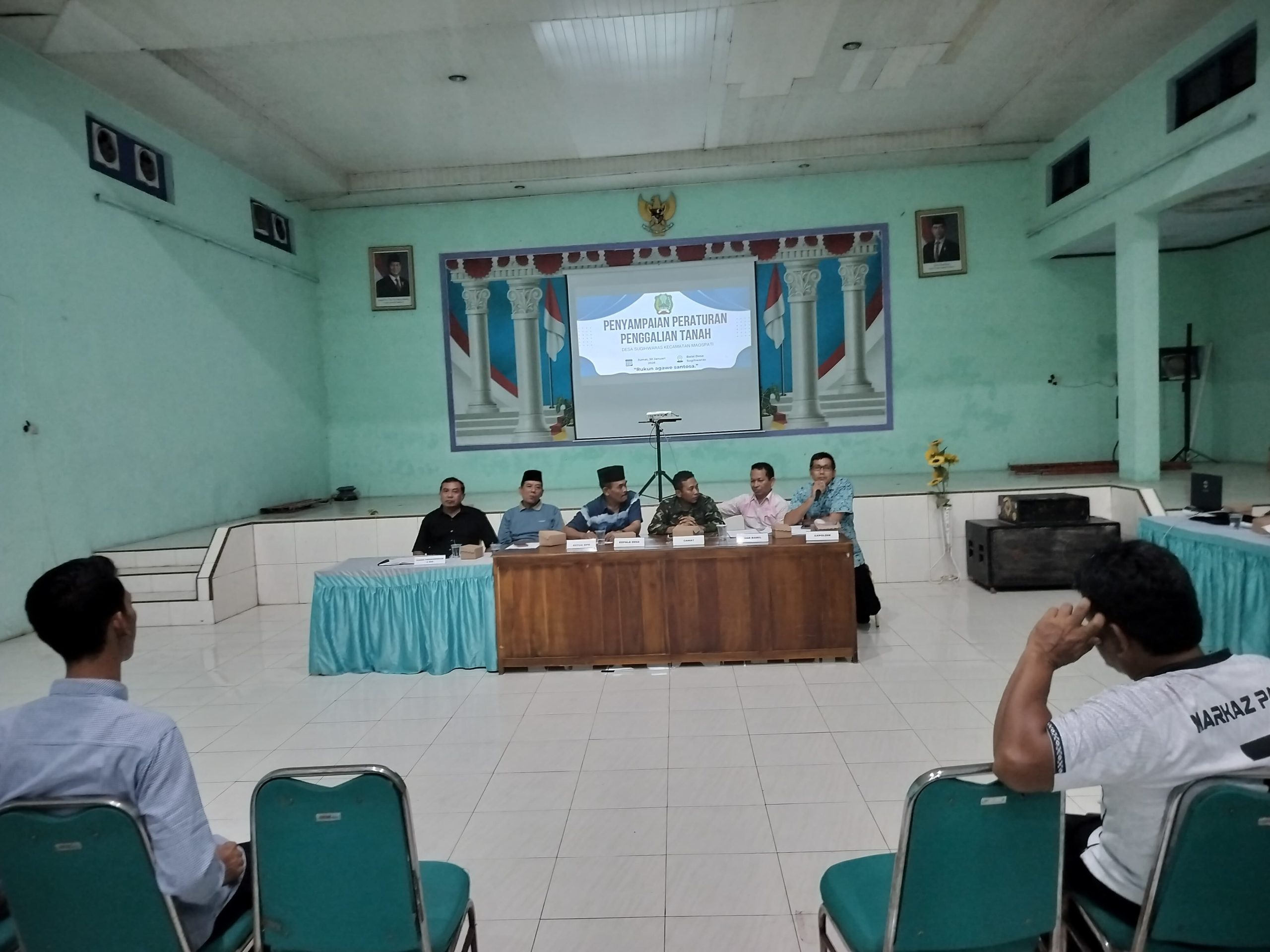 Polsek Maospati bersama Forkopimca Kecamatan Maospati menghadiri sosialisasi dan penyampaian peraturan terkait penggalian tanah