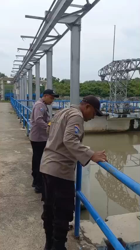 Antisipasi Gangguan Kamtibmas, Polsek Nguntoronadi Laksanakan Patroli di Dam Jati
