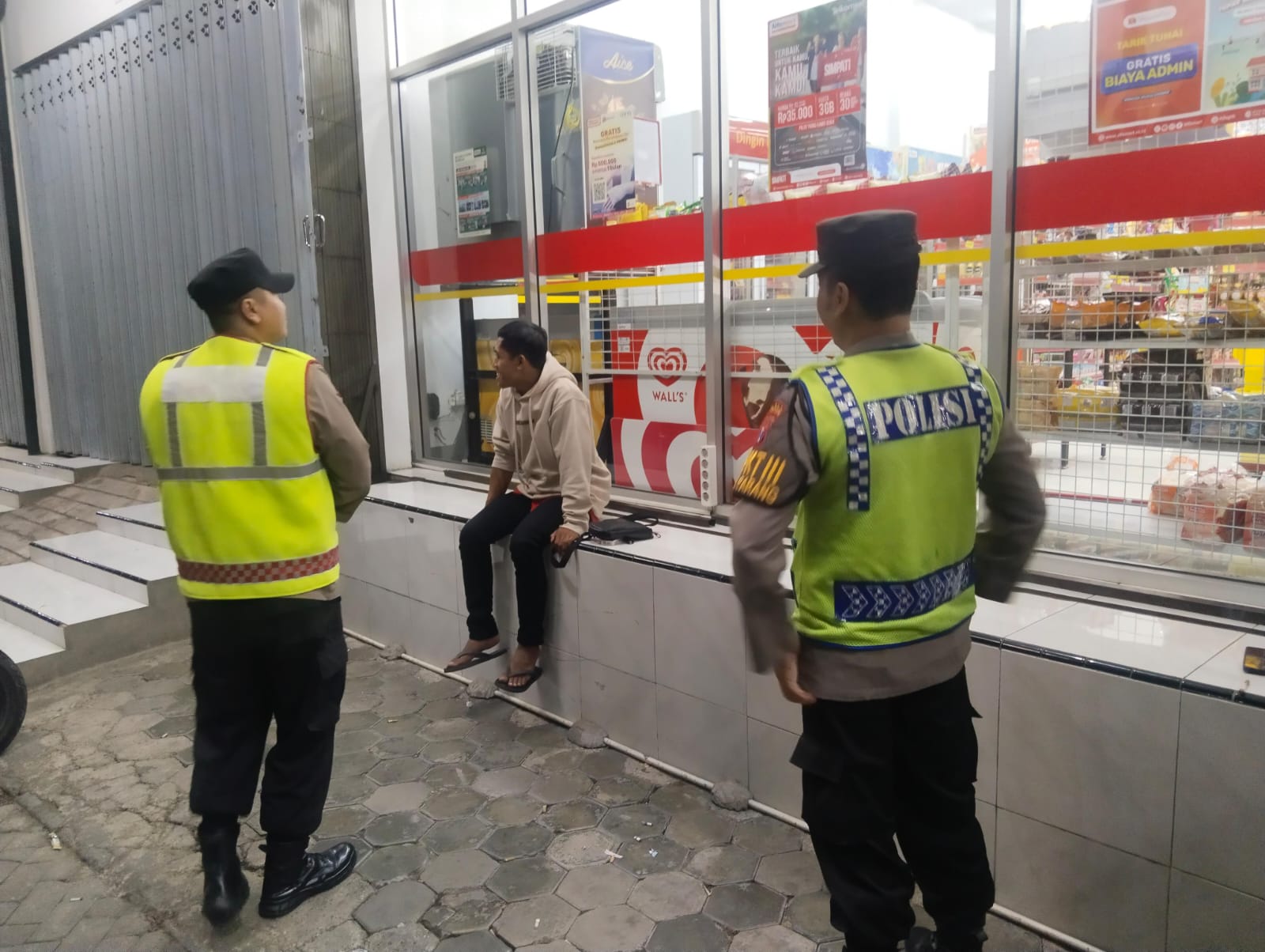 Polsek Parang Polres Magetan Polda Jawa Timur Laksanakan Patroli Cegah Kriminalitas 3C