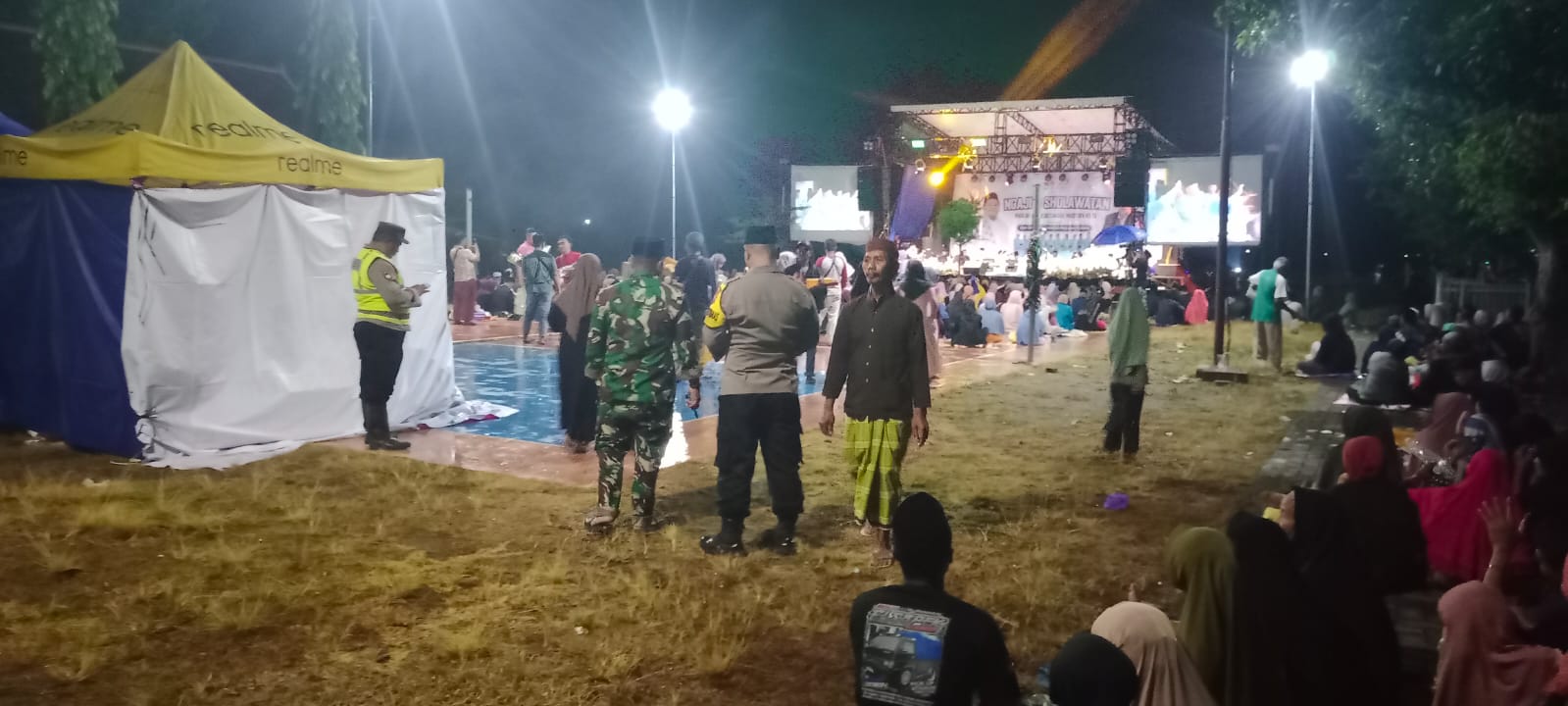 Polsek Kartoharjo Amankan Pengajian Umum Harlah Liwaul Mustopa di Desa Gunungan, Kegiatan Berlangsung Aman dan Kondusif