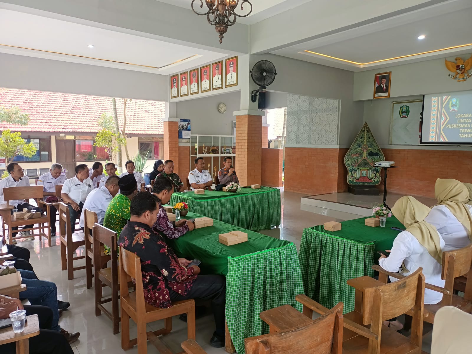 Kapolsek Kartoharjo Hadiri Loka Karya Mini Lintas Sektor Puskesmas Kartoharjo Triwulan I Tahun 2026