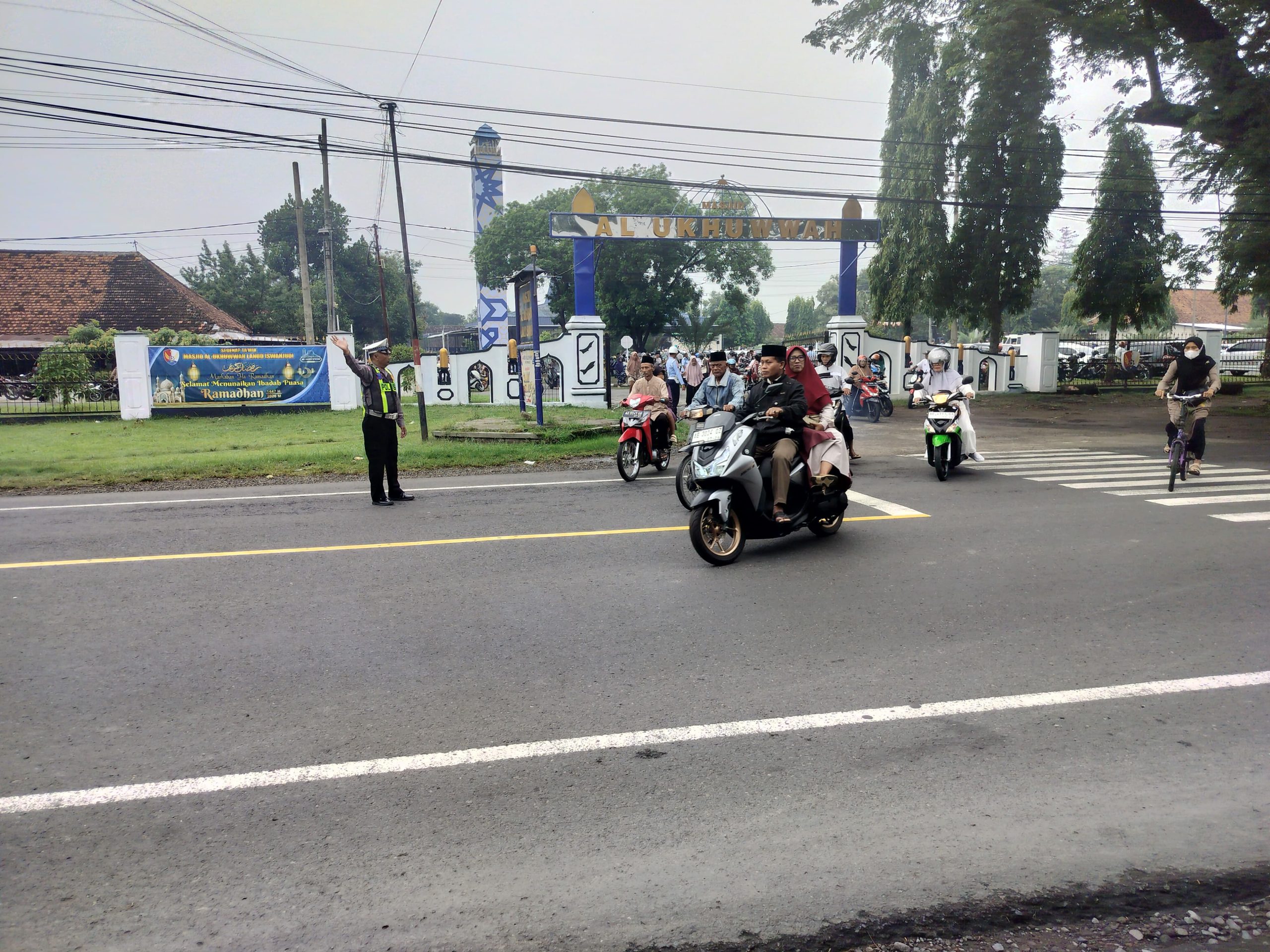 Polsek Maospati Amankan Pengajian Rutin Ahad Pagi di Masjid Al Ukhuwah
