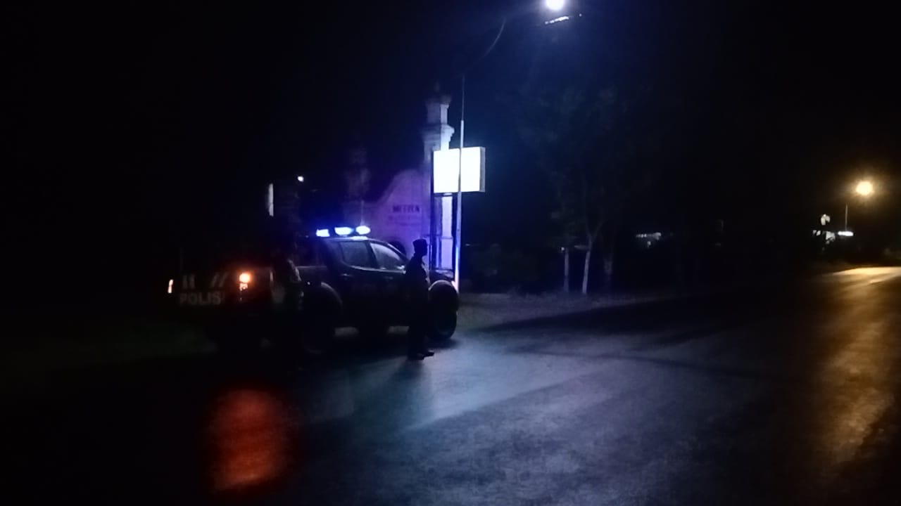 Polsek Nguntoronadi Gelar Patroli Dini Hari di Jalan Raya Simbatan, Antisipasi Balap Liar