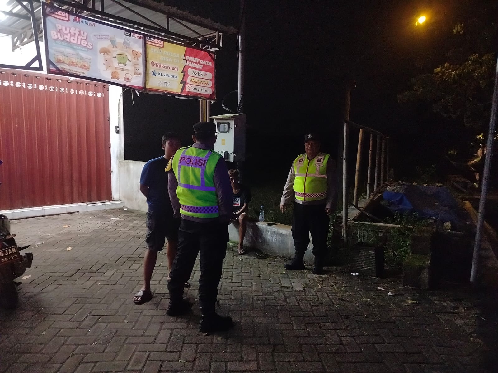 Polsek Kartoharjo Gencarkan Patroli Dialogis di Permukiman Warga Jeruk, Sampaikan Pesan Kamtibmas Selama Ramadhan