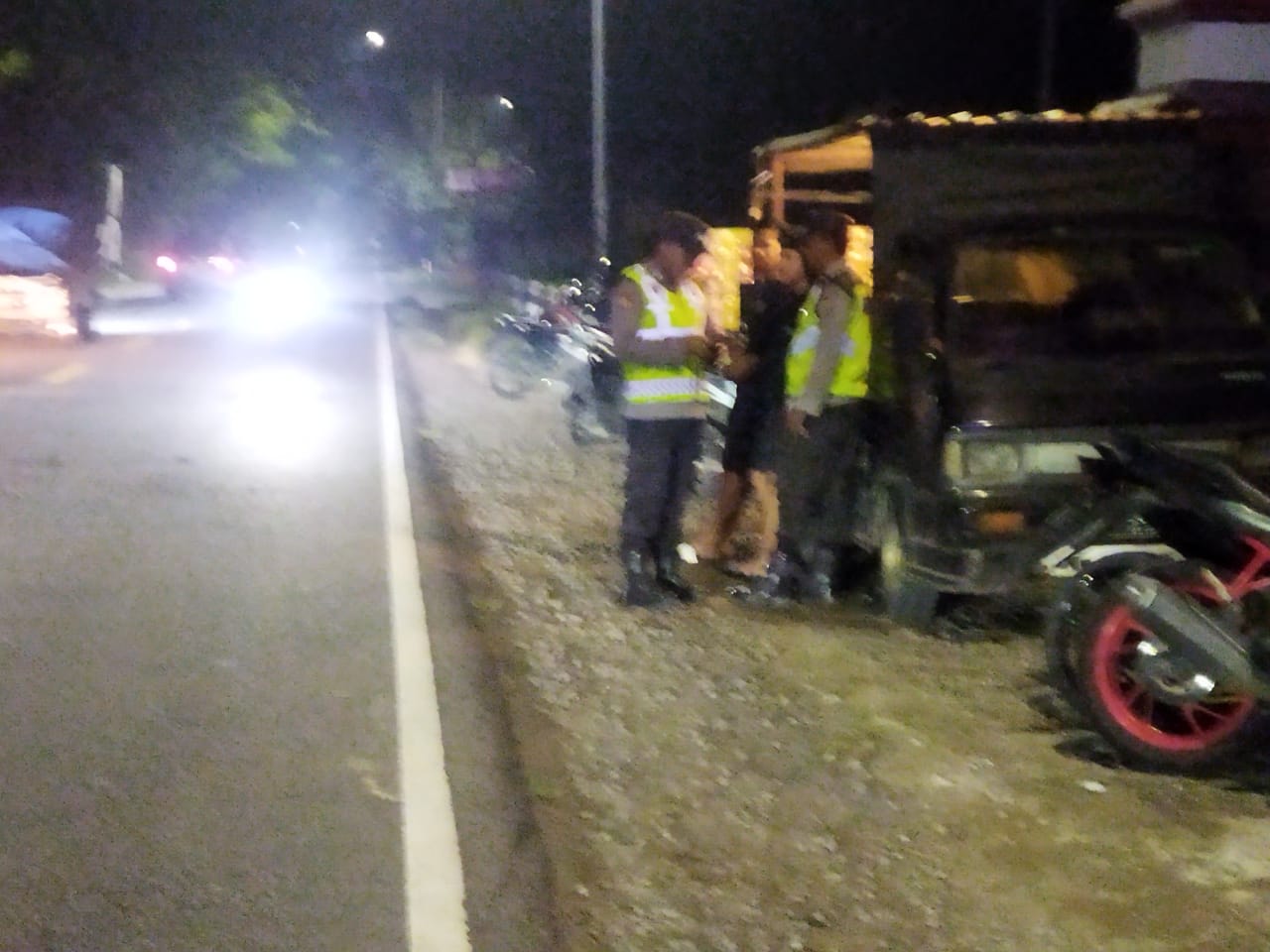 Patroli Dialogis Polsek Kartoharjo Ciptakan Kamtibmas Kondusif di Kawasan Bayemtaman