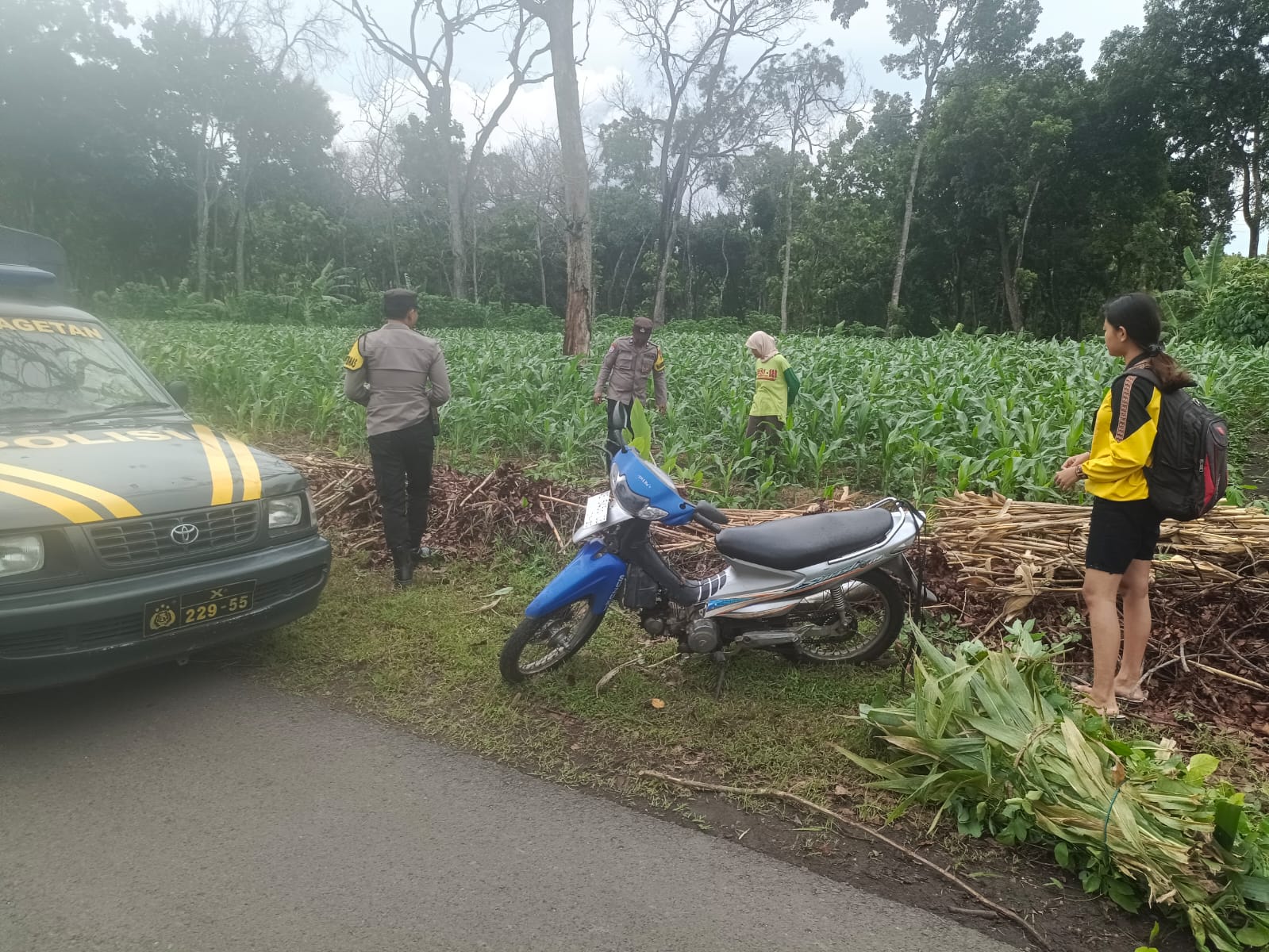POLSEK PARANG INTENSIFKAN PATROLI KEWILAYAHAN, WUJUDKAN SITUASI KAMTIBMAS YANG AMAN DAN KONDUSIF