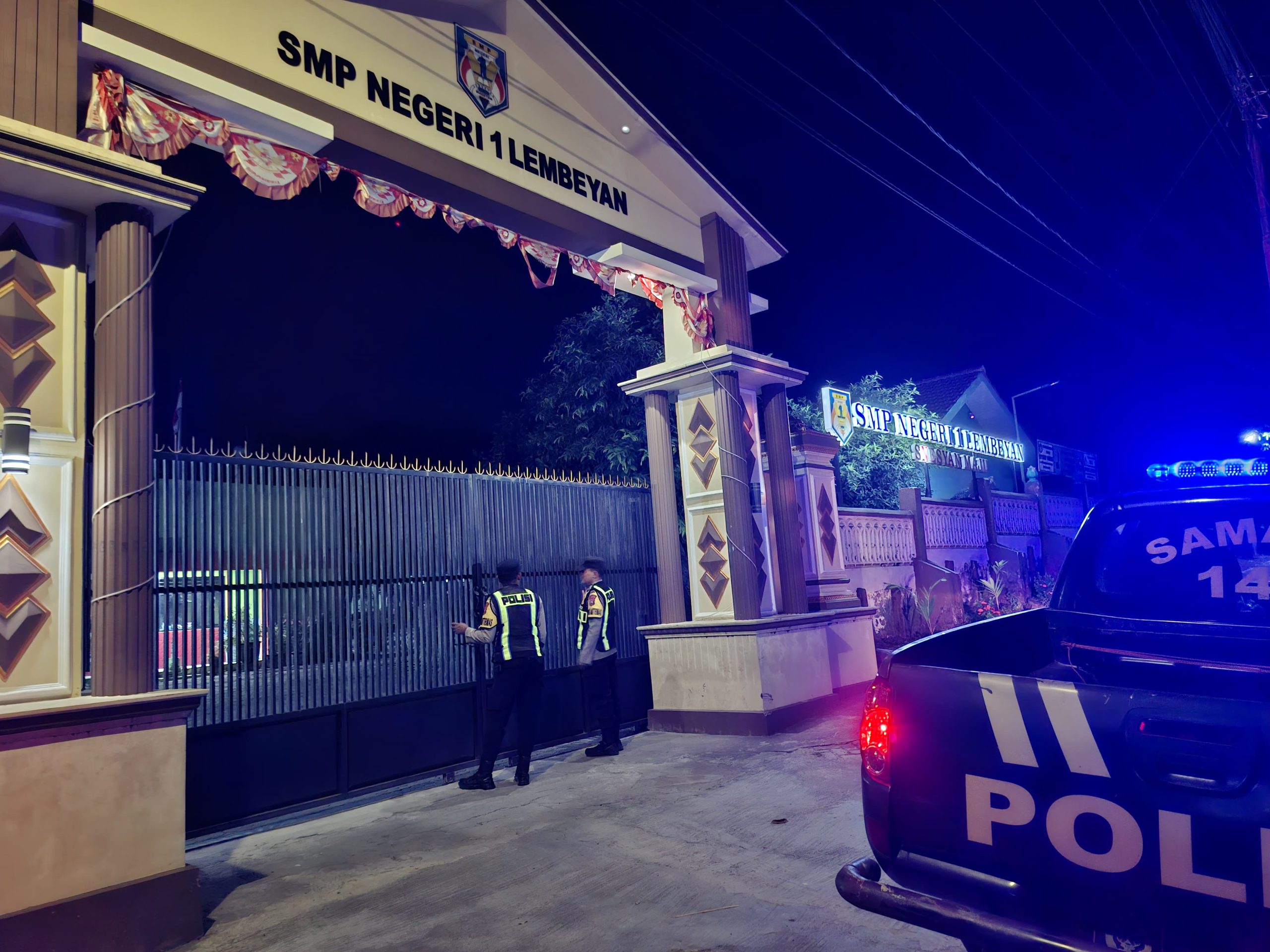 Personil Polsek Lembeyan laksanakan patroli kewilayahan dengan sasaran SMPN 1 Lembeyan cegah tindak kriminalitas
