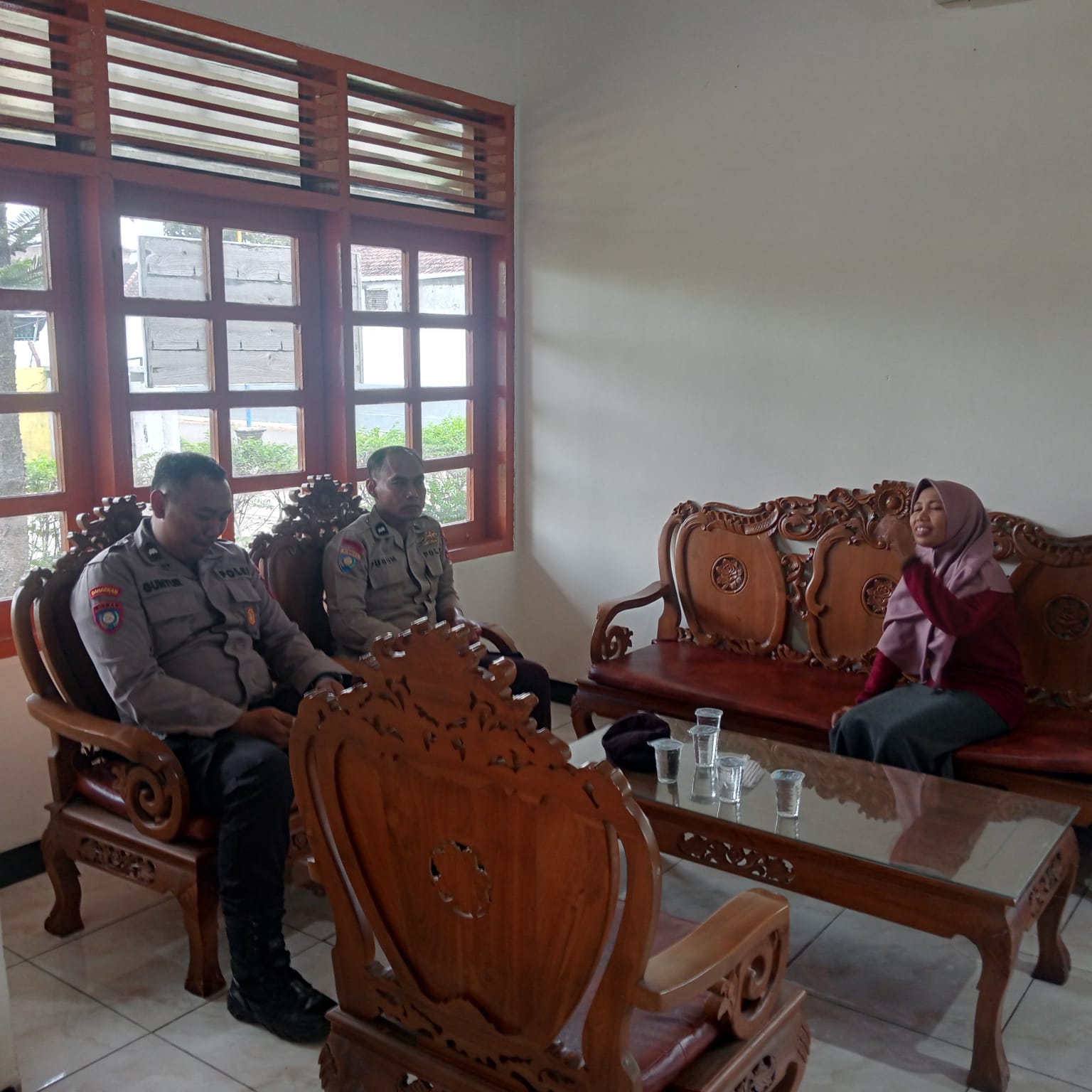 Patroli Dialogis di Pabrik Nutrifeed, Polsek Maospati Ajak Pegawai Jaga Kamtibmas dan Ciptakan Situasi Kondusif