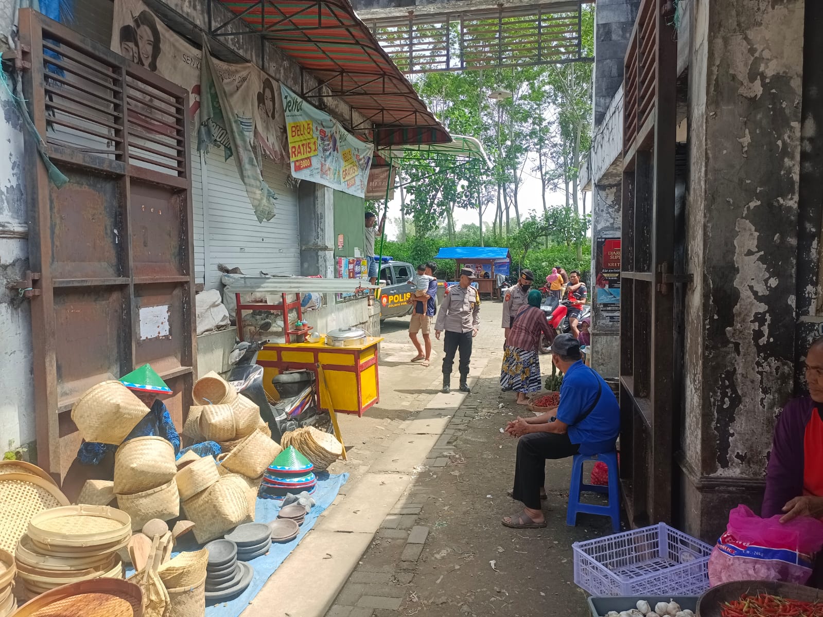 Patroli Rutin Polsek Parang Polres Magetan Polda Jatim, Antisipasi Kriminalitas dan Wujudkan Situasi Kamtibmas yang Kondusif