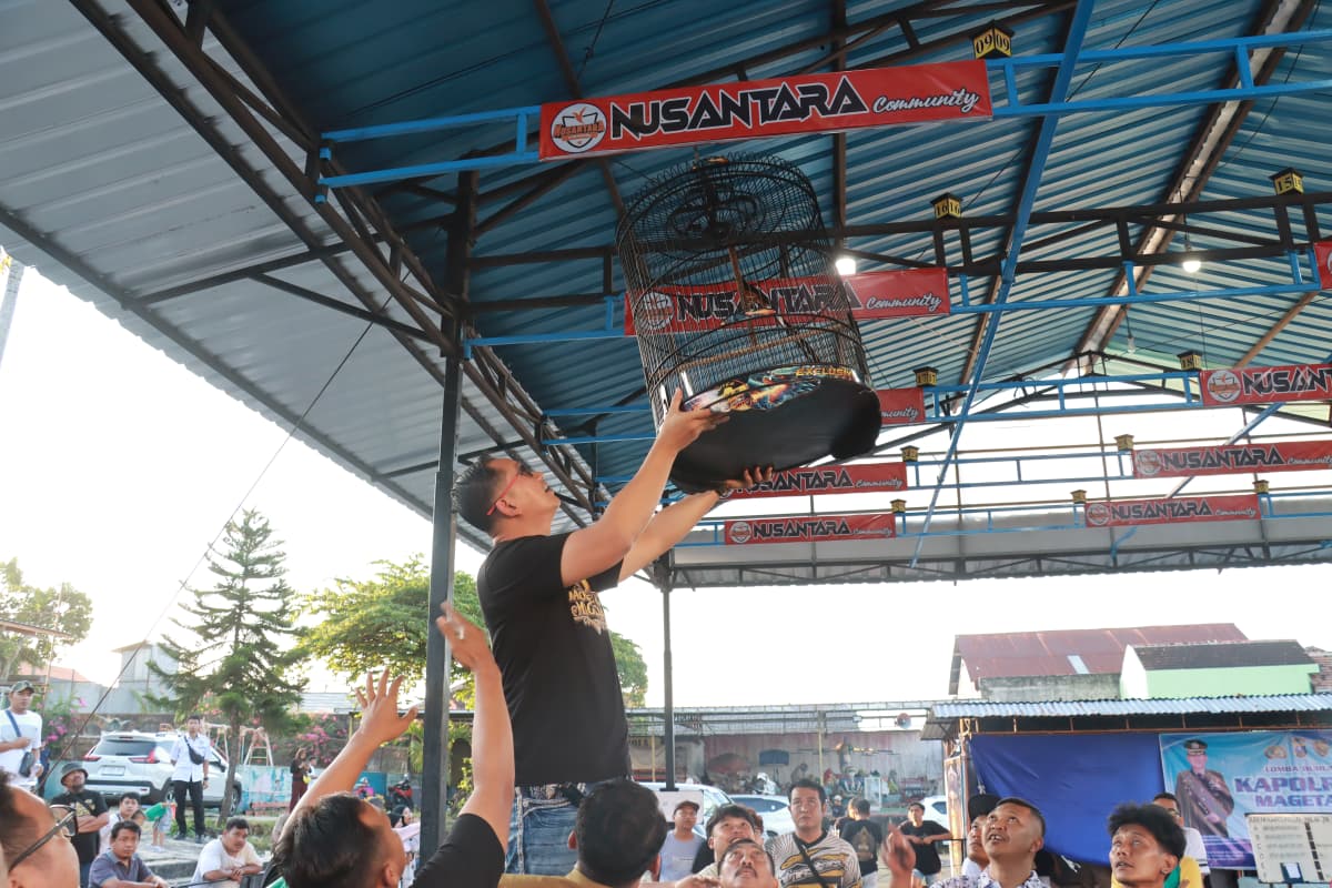 Ratusan Kicau Mania dari Berbagai Daerah Semarakkan Hari Bhayangkara ke-80 di Magetan