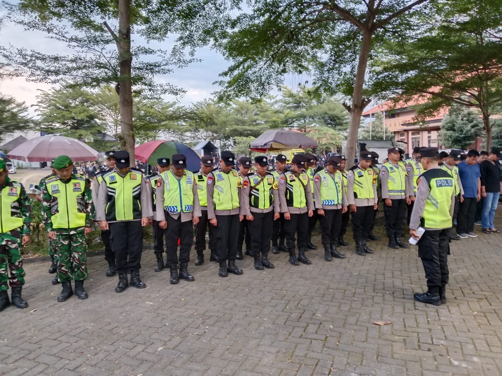 Kapolsek Sukomoro Pimpin Apel Kesiapan Pengamanan Pengesahan Calon Warga Baru PSHT