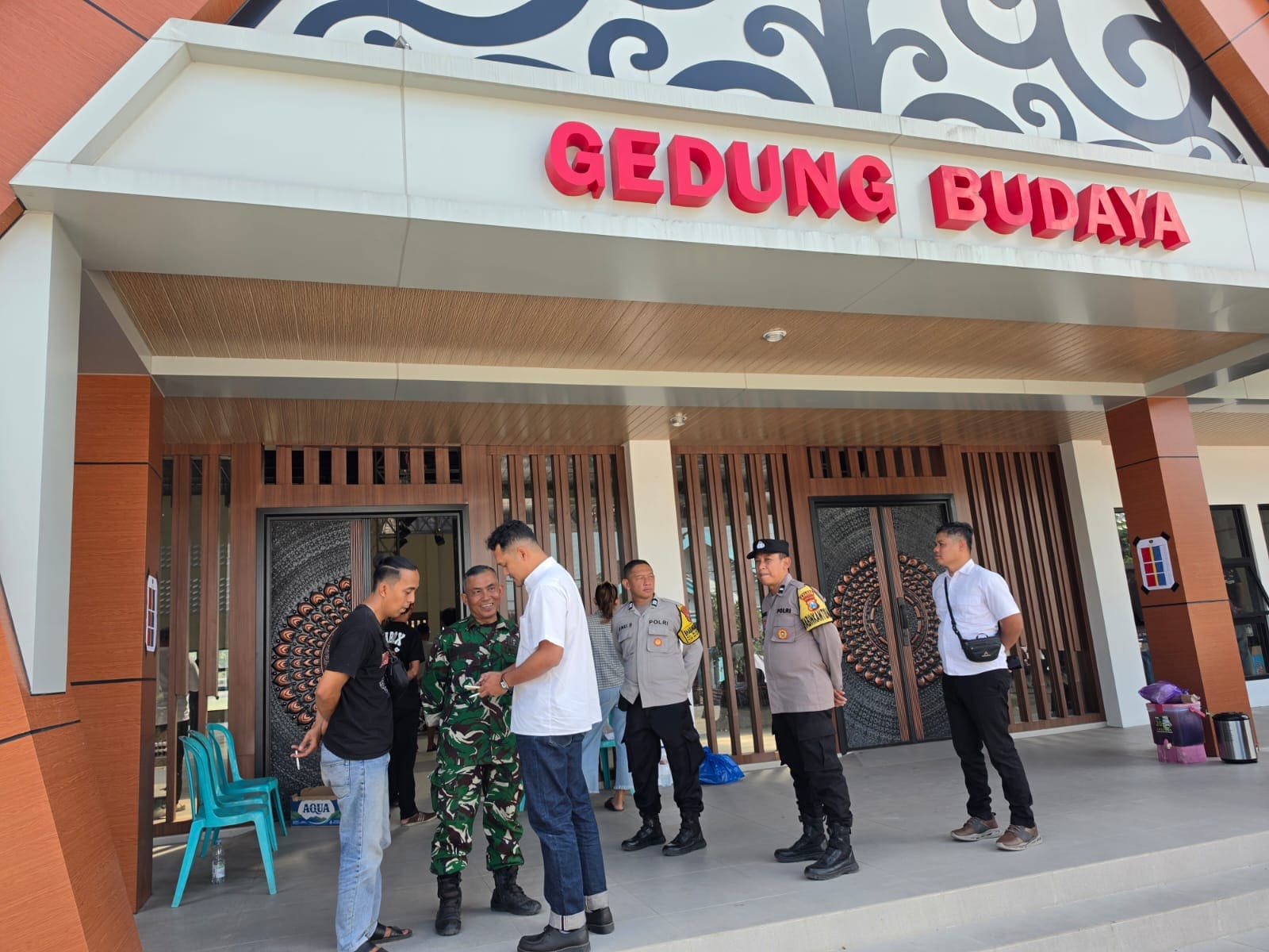 Kapolsek Maospati Pimpin Pengamanan Pertandingan Kick Boxing "Magetan Boxing (Mabox) X Maospati " Tahun 2026