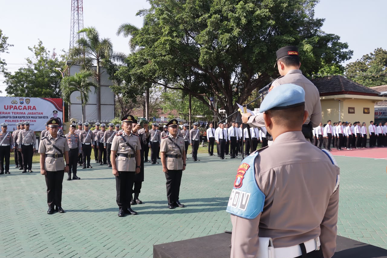 Sertijab Kasat Samapta dan Kapolsek Magetan, Kapolres: Lanjutkan dan Tingkatkan Kinerja